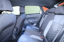 VW Taigo R-Line TSI DSG in Pure White