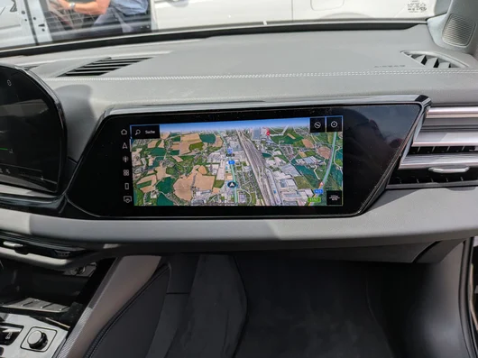 Bild eines Audi A6 Avant e-hybrid quattro 220 kW