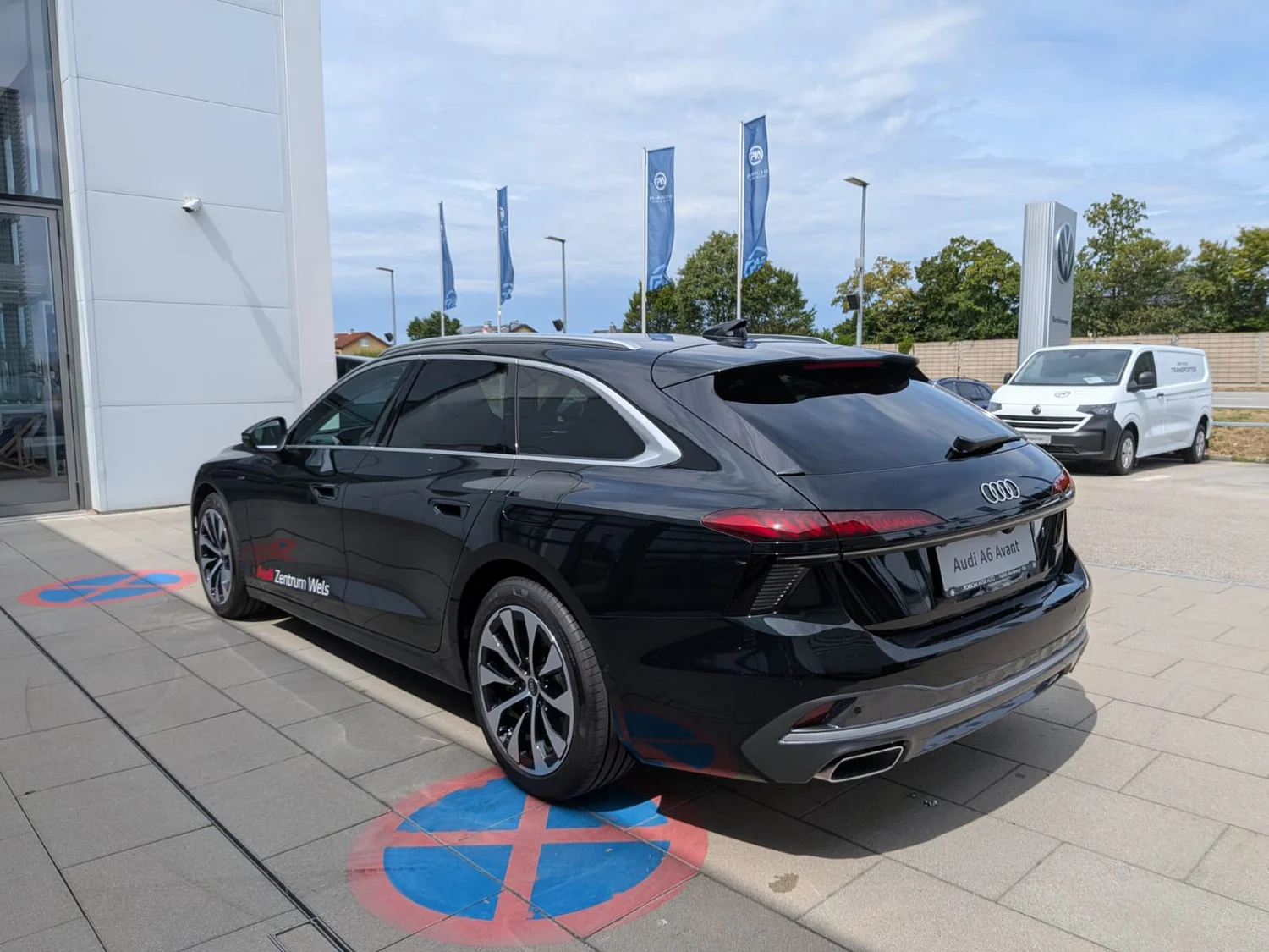 Bild eines Audi A6 Avant e-hybrid quattro 220 kW