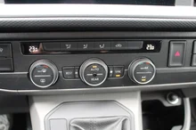 VW T6 T6.1 Caravelle Comfortline TDI 4MOTION in X3 Indiumgrau Metallic