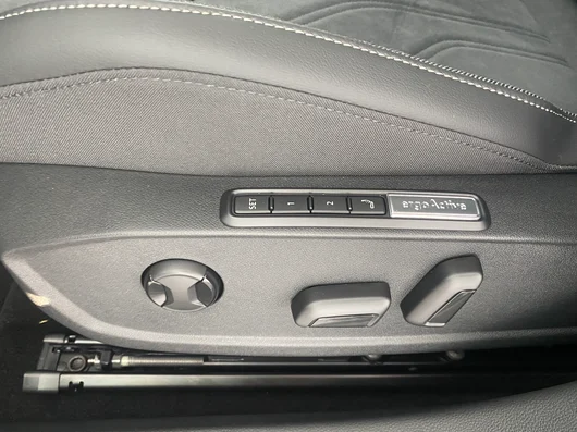 Bild eines VW Golf Rabbit TSI