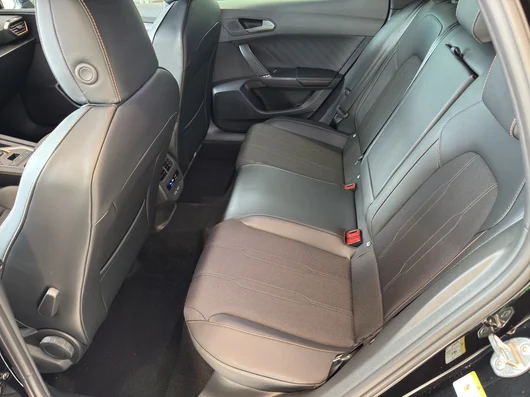 Bild eines Leon e-HYBRID 150/204