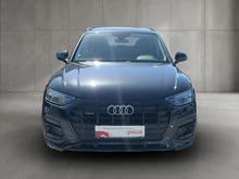 Audi Q5 40 TDI quattro in MYTHOSSCHWARZ METALLIC