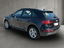Audi Q5 40 TDI quattro in MYTHOSSCHWARZ METALLIC