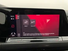 VW Golf GTI DSG in 2T Deep Black Perleffekt