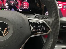 VW Golf GTI DSG in 2T Deep Black Perleffekt