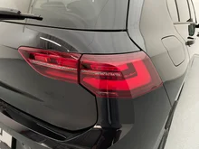 VW Golf GTI DSG in 2T Deep Black Perleffekt