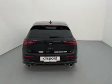 VW Golf GTI DSG in 2T Deep Black Perleffekt