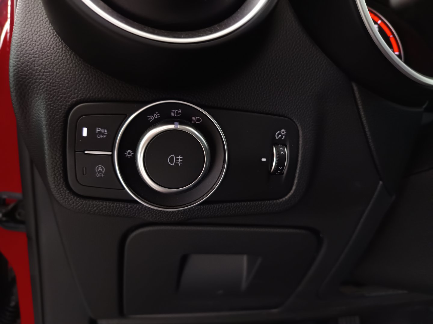 Alfa Romeo Stelvio Super 2,2 ATX AWD | Bild 13 von 38