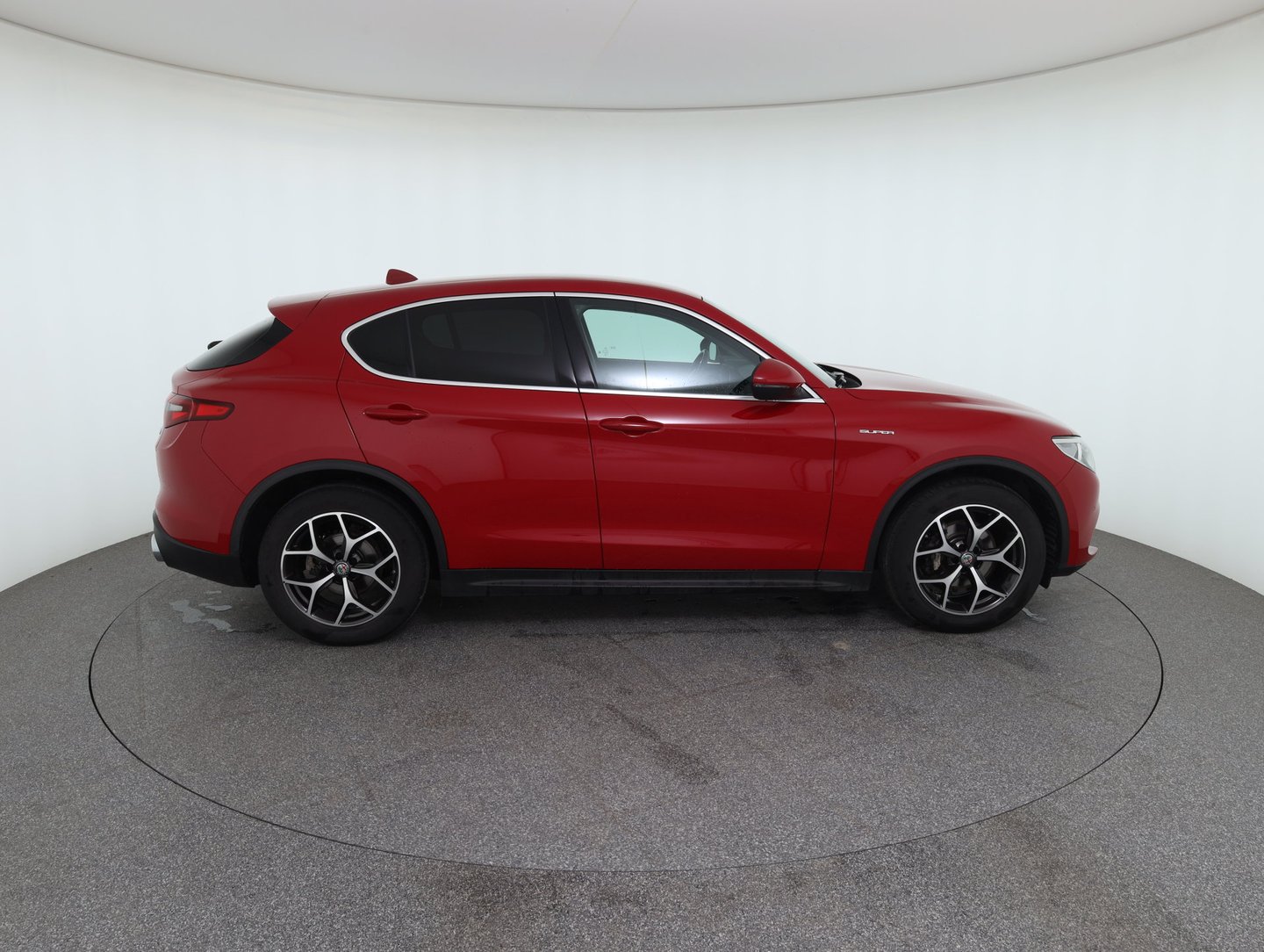 Alfa Romeo Stelvio Super 2,2 ATX AWD | Bild 5 von 38