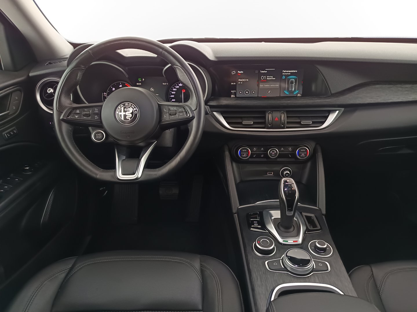 Alfa Romeo Stelvio Super 2,2 ATX AWD | Bild 15 von 38