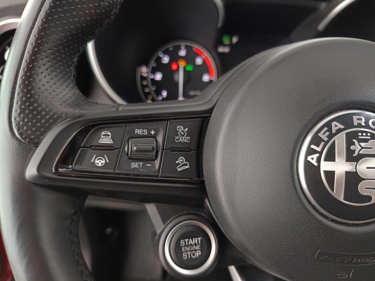 Alfa Romeo Stelvio Super 2,2 ATX AWD | Bild 17 von 38