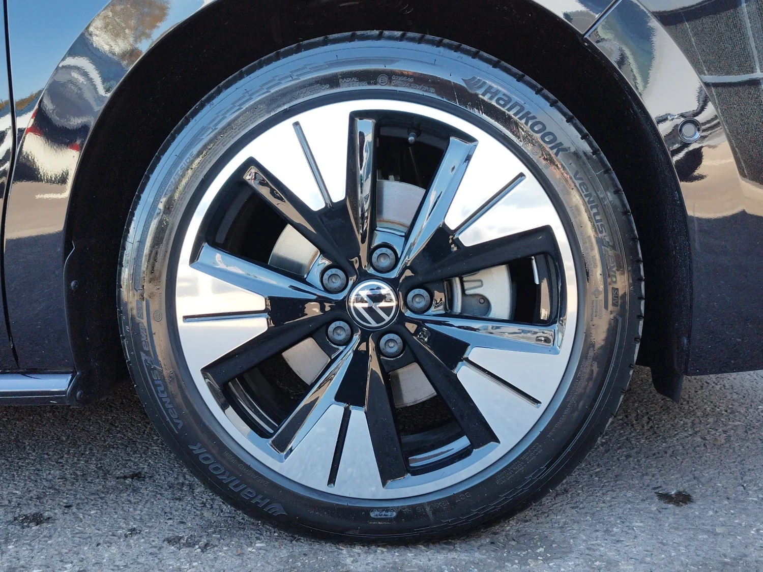 Bild eines VW Multivan Style eHybrid 180 kW 4MOTION