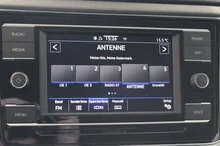 VW T-Roc Design TSI in 2T Deep Black Perleffekt