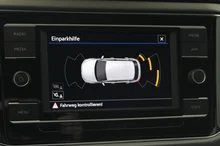 VW T-Roc Design TSI in 2T Deep Black Perleffekt