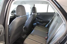VW T-Roc Design TSI in 2T Deep Black Perleffekt