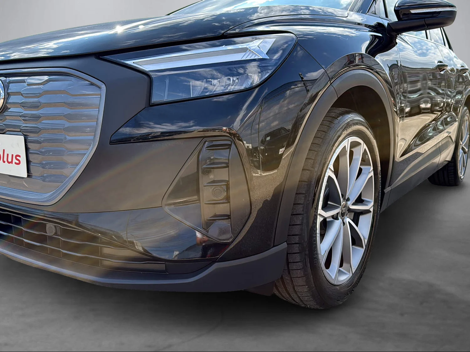 Bild eines Q4 45 e-tron 210kW 77kWh