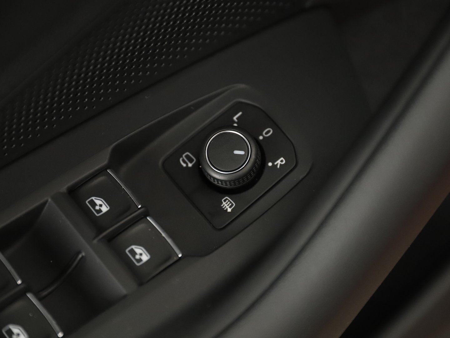 VW Passat Variant Elegance TDI DSG | Bild 11 von 31