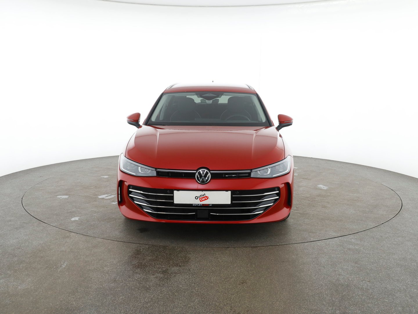 VW Passat Variant Elegance TDI DSG | Bild 2 von 31