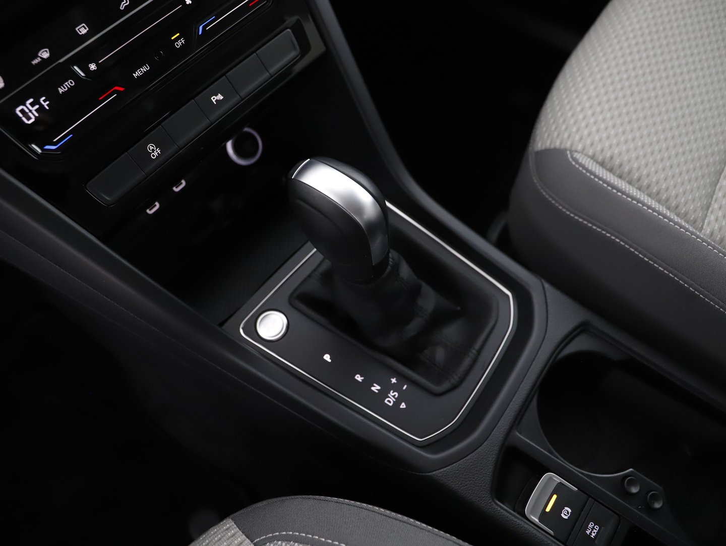 VW Touran Life TSI DSG | Bild 19 von 26
