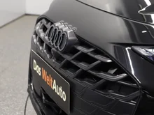 Audi A6 Avant e-hybrid quattro 270 kW in Mythosschwarz Metallic