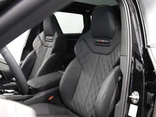 Audi A6 Avant e-hybrid quattro 270 kW in Mythosschwarz Metallic