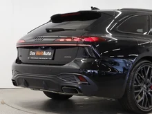 Audi A6 Avant e-hybrid quattro 270 kW in Mythosschwarz Metallic