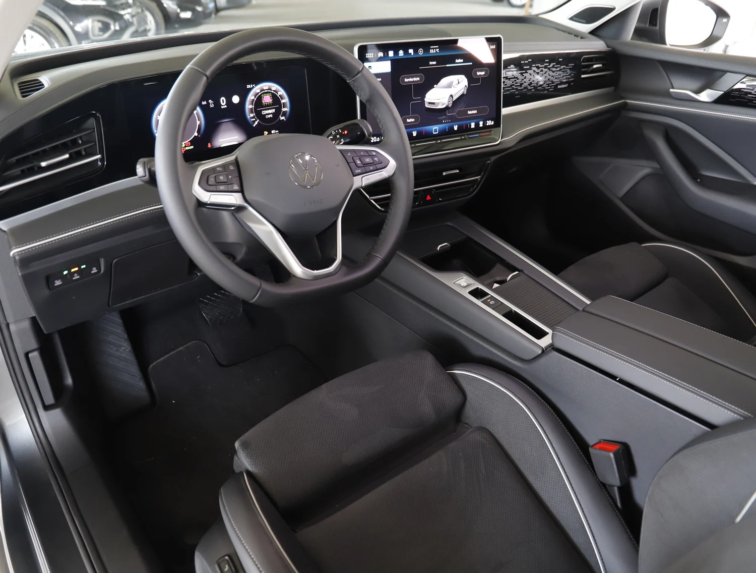 Bild eines VW Passat Variant Business eTSI DSG