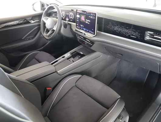 Bild eines VW Passat Variant Business eTSI DSG