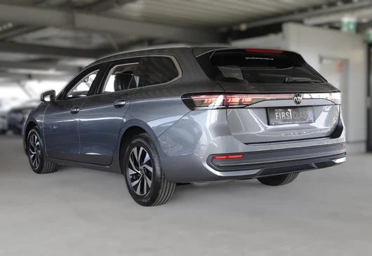 Bild eines VW Passat Variant Business eTSI DSG