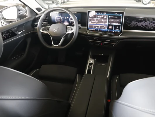 Bild eines VW Passat Variant Business eTSI DSG