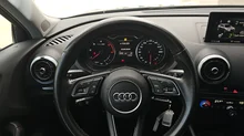Audi A3 Sportback SB 1.6 TDI intense in brillantschwarz Klar