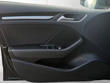 Audi A3 Sportback SB 1.6 TDI intense in brillantschwarz Klar