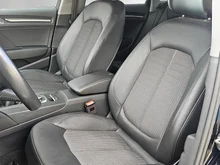 Audi A3 Sportback SB 1.6 TDI intense in brillantschwarz Klar