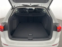VW Golf Variant Business TSI in Pure White