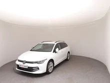 VW Golf Variant Business TSI in Pure White