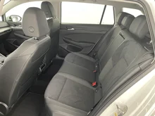 VW Golf Variant Business TSI in Pure White