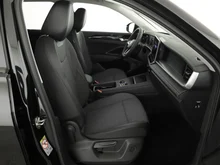 VW Tayron Friends eHybrid DSG 150kW in Grenadillschwarz Metallic