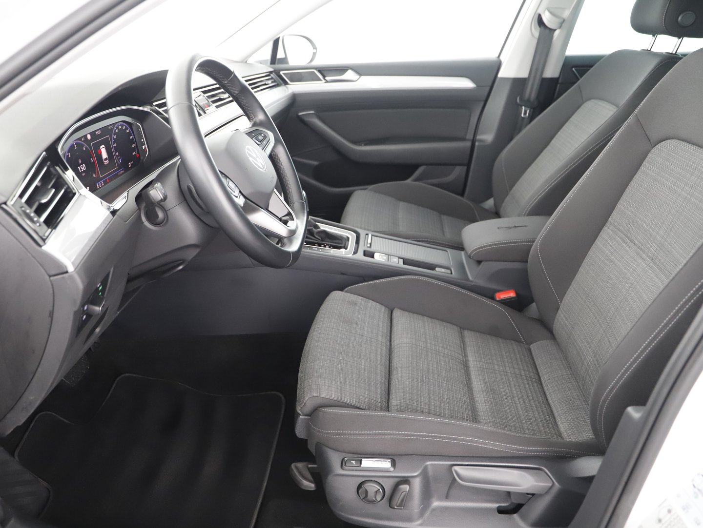 VW Passat Variant Business TDI DSG | Bild 7 von 22