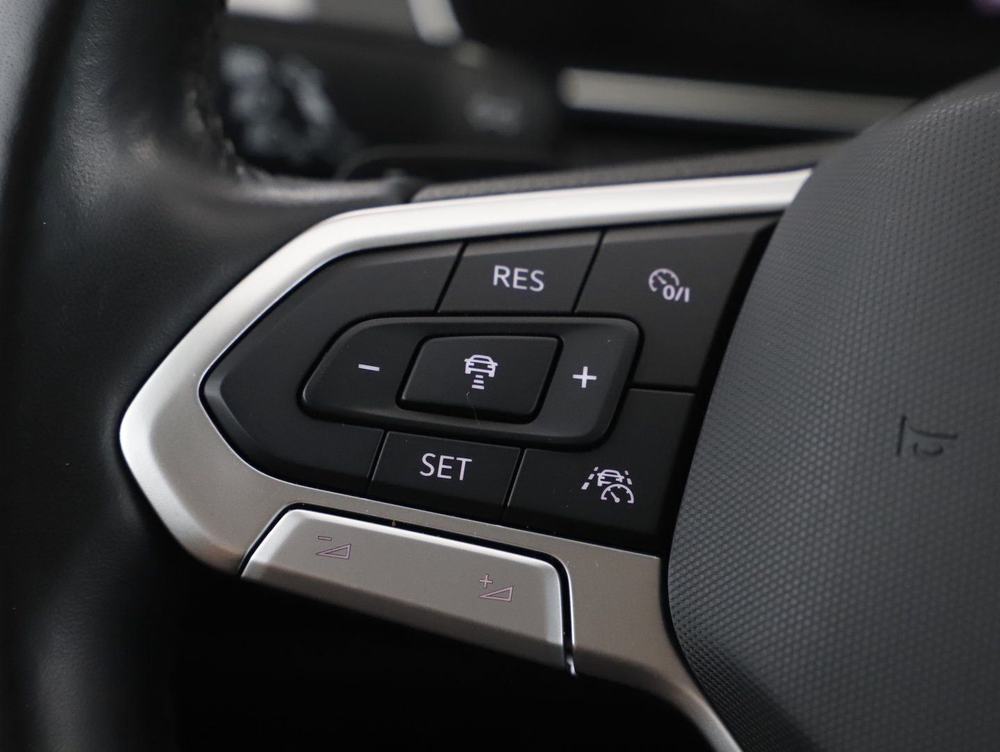 VW Passat Variant Business TDI DSG | Bild 11 von 22