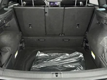 VW Tiguan R-Line TSI DSG in Deep Black Perleffekt