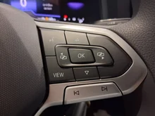 VW Taigo 4Me TSI in Deep Black Perleffekt