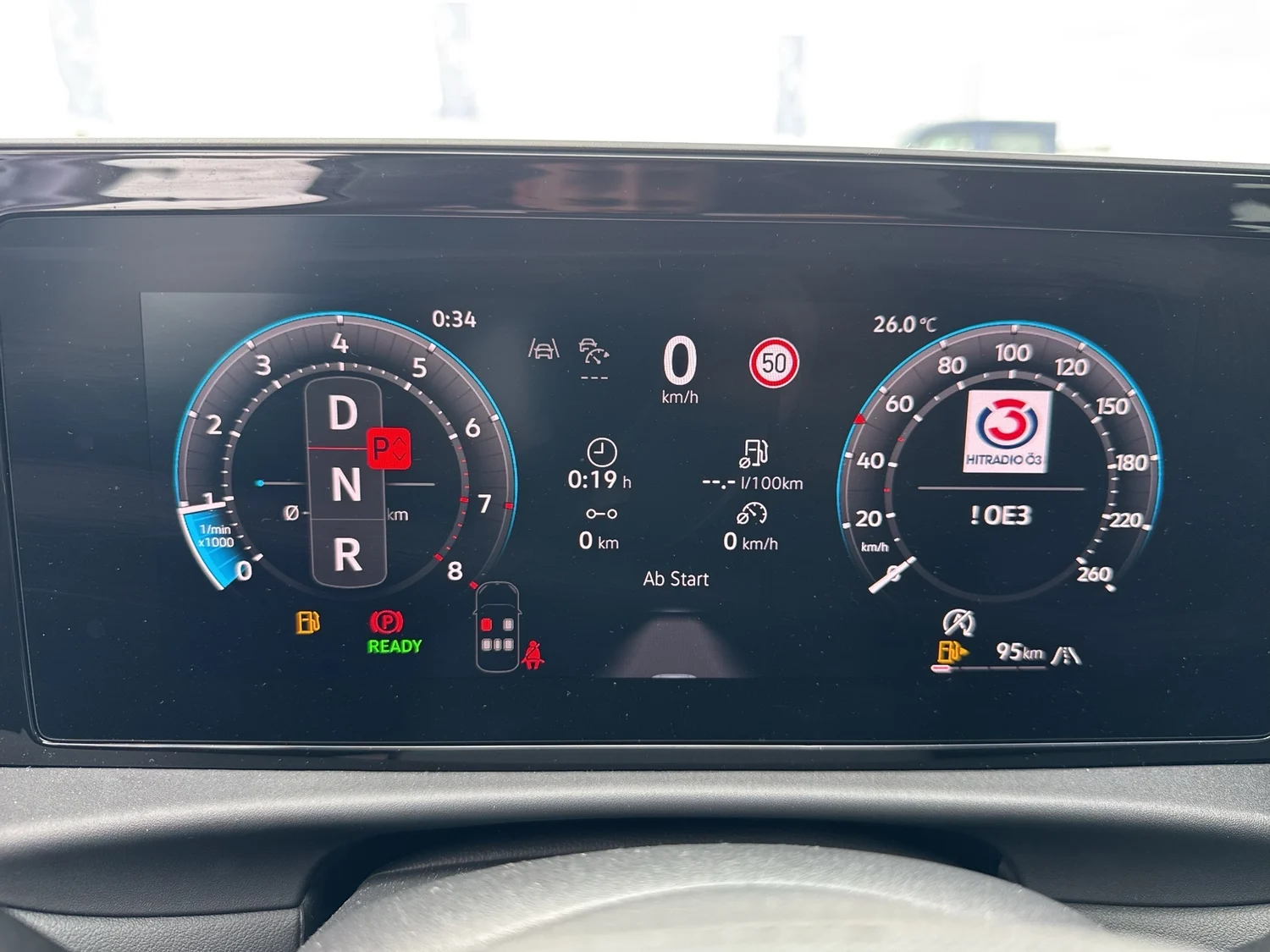 Bild eines VW T-Roc R-Line eTSI DSG