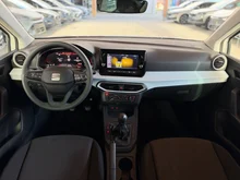 SEAT Arona Reference Edition 1.0 TSI in Candy-Weiß