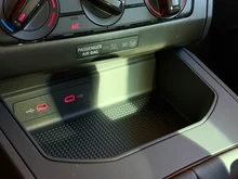 SEAT Arona Reference Edition 1.0 TSI in Candy-Weiß