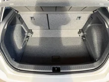 SEAT Arona Reference Edition 1.0 TSI in Candy-Weiß