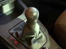 SEAT Arona Reference Edition 1.0 TSI in Candy-Weiß