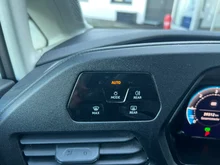 VW Caddy Cargo Maxi TDI in Candy-Weiß