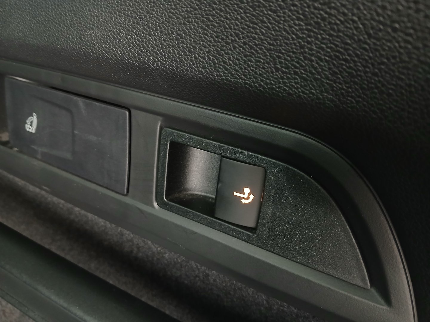 Škoda KODIAQ Style Limited TSI ACT DSG | Bild 34 von 37