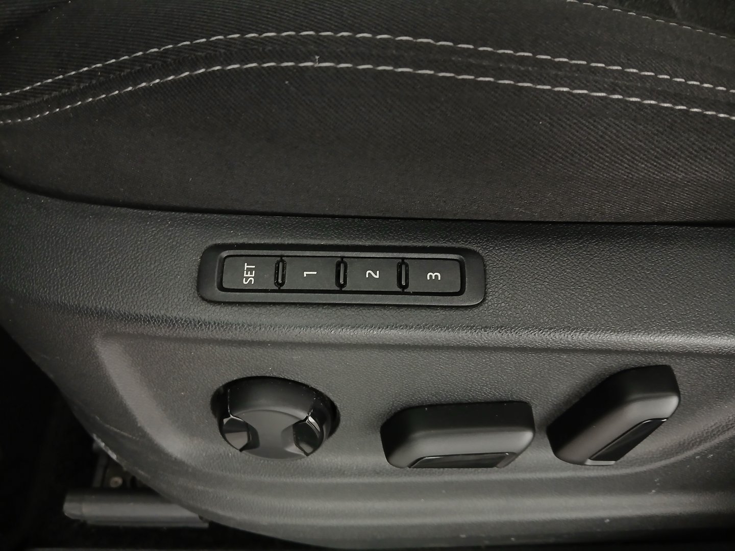 Škoda KODIAQ Style Limited TSI ACT DSG | Bild 13 von 37
